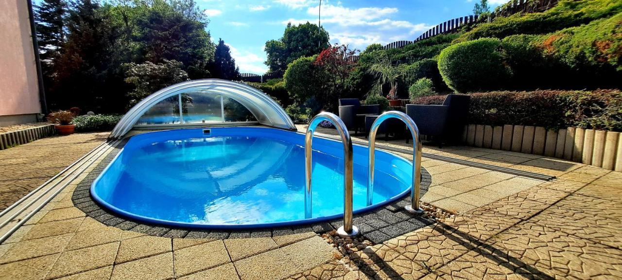 Pool Apartment Karlovy Vary